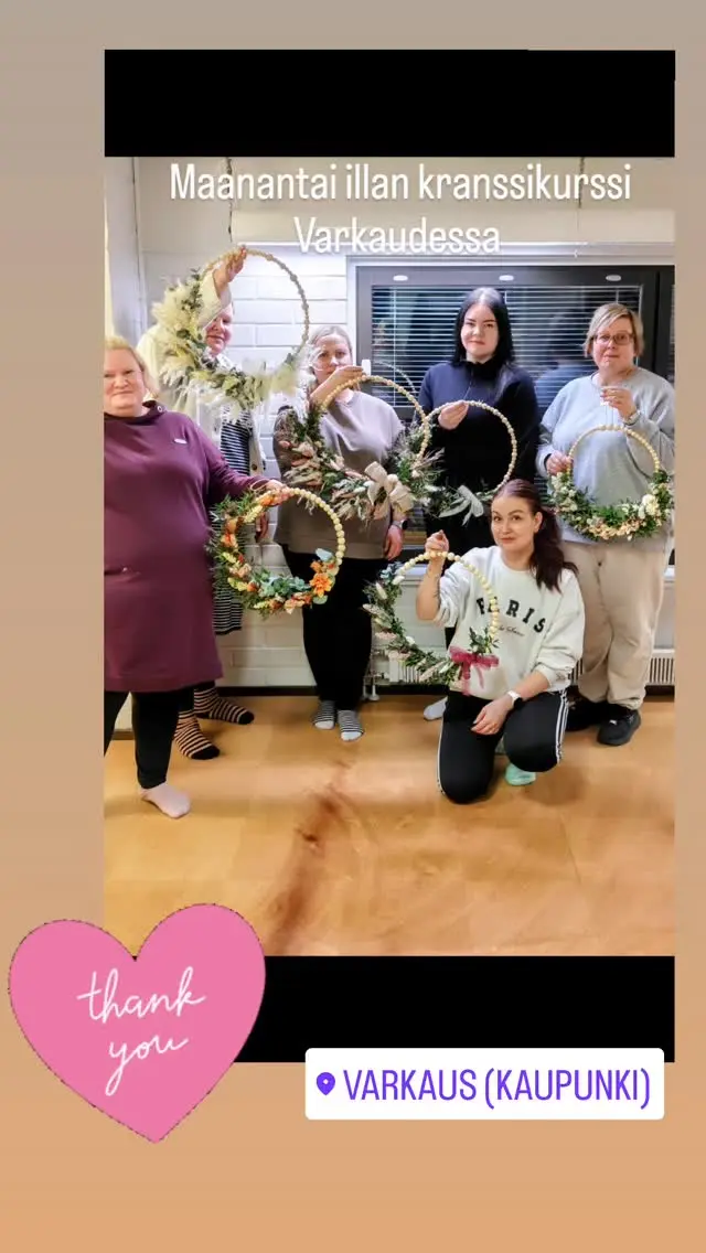 Tän illan naisvoimistelijoiten jumppa jäi väliin, kun korkattiin kevään kranssikausi Varkaudessa. Hauskaa oli ja teitte kyllä upeita keväisiä kransseja. Kiitos  kutsusta ❣️